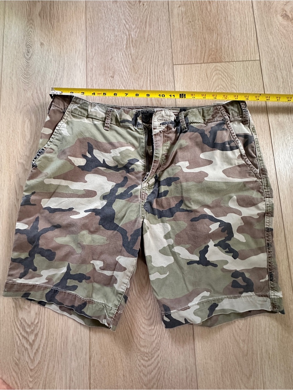 Lucky Brand Men's Woodland* Camo Cargo Shorts 36 - Picture 3 of 11